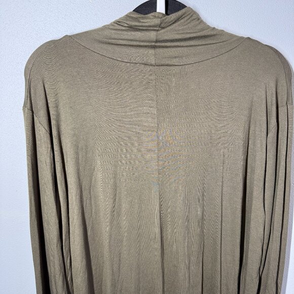 NWT Boohoo Roll Neck Jersey T-Shirt Dress Womens Plus 24 Green Long Sleeve Casua - Picture 4 of 9